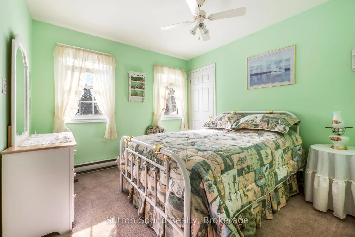 Additional image 11 of 8 Pine Tree Drive