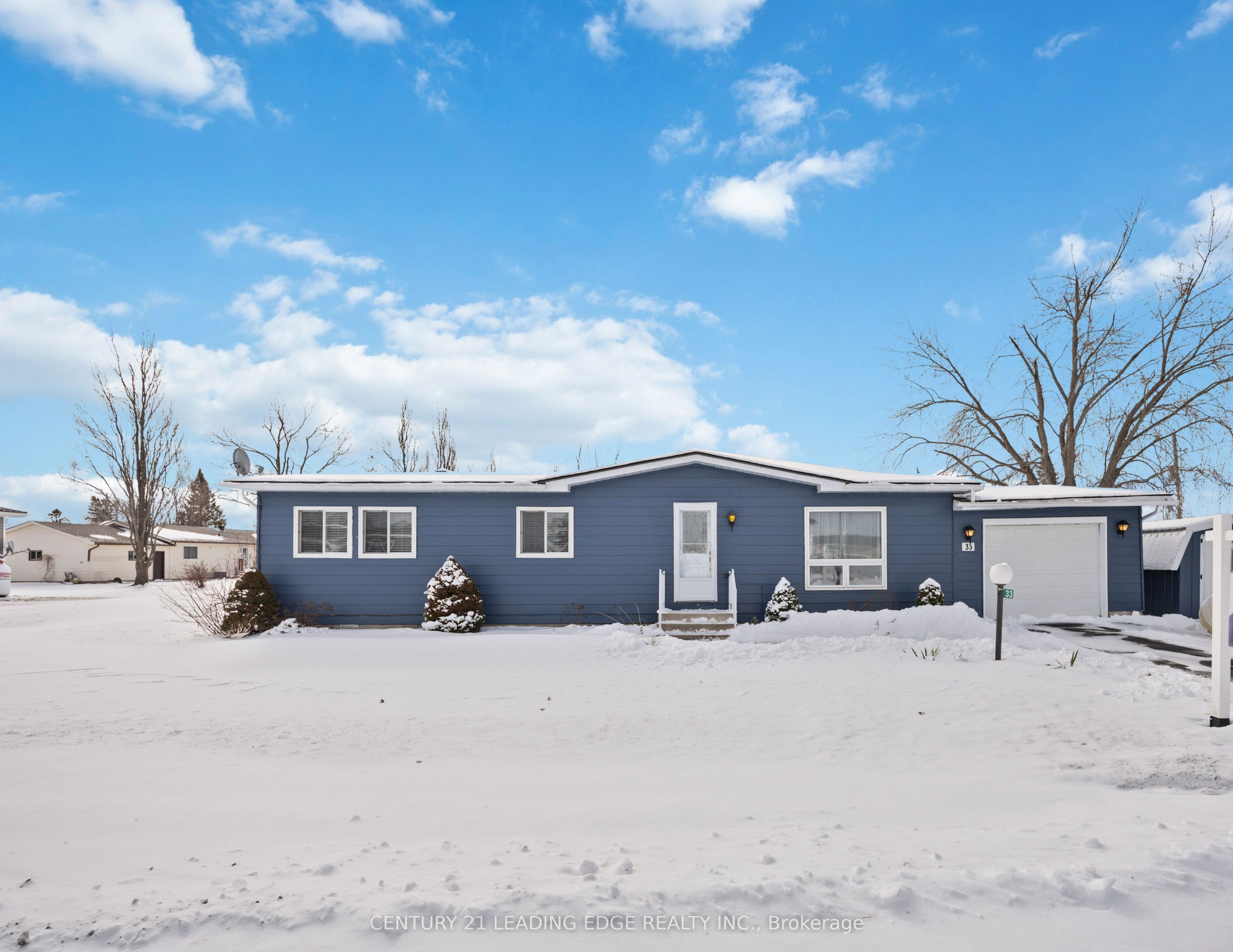 33 Vista Drive, Kawartha Lakes, ON, K9V 0H7