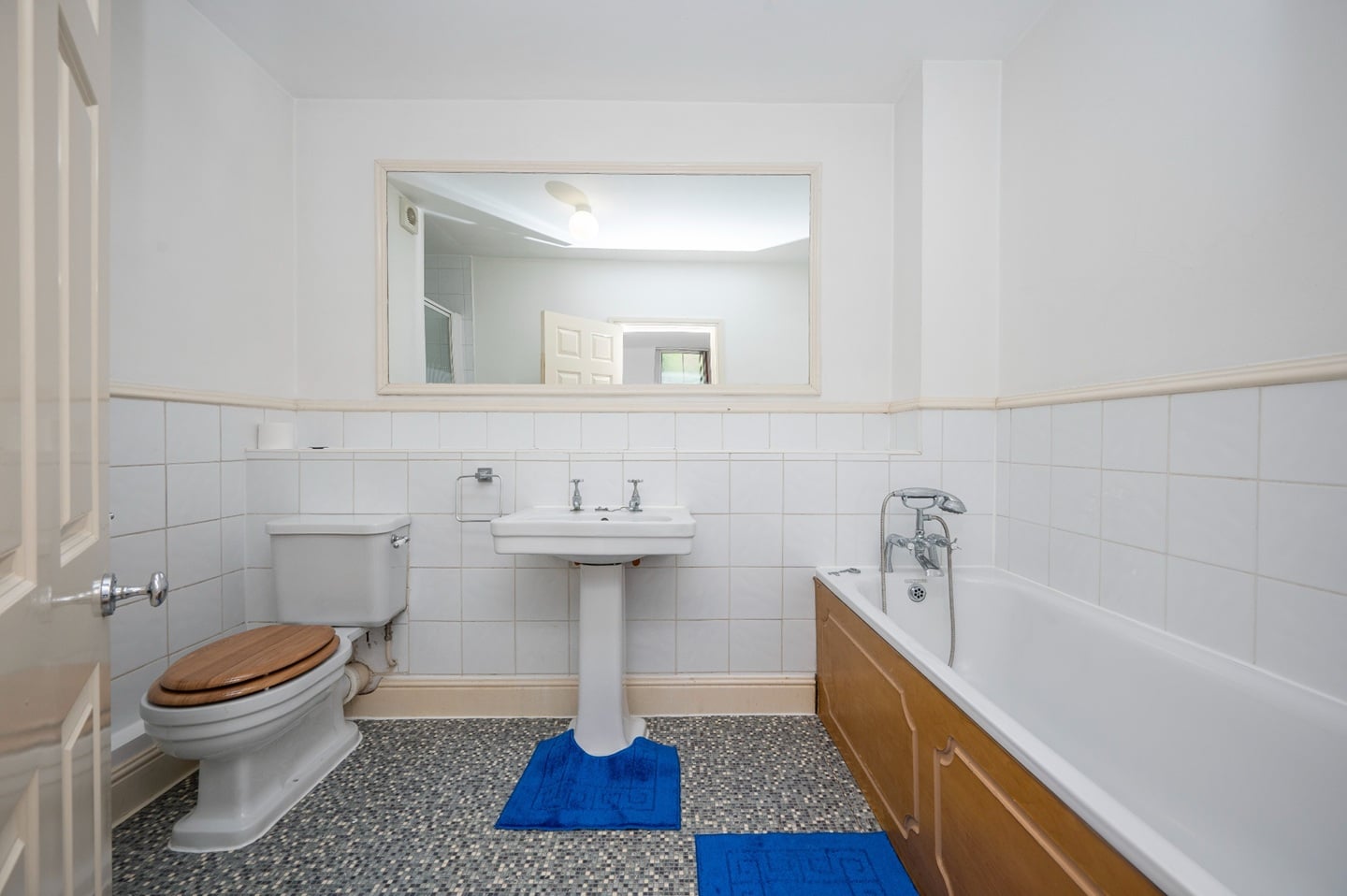 Additional image 4 of 3 Bed Flat, Clapham Old Town, SW4, N1 7GU
