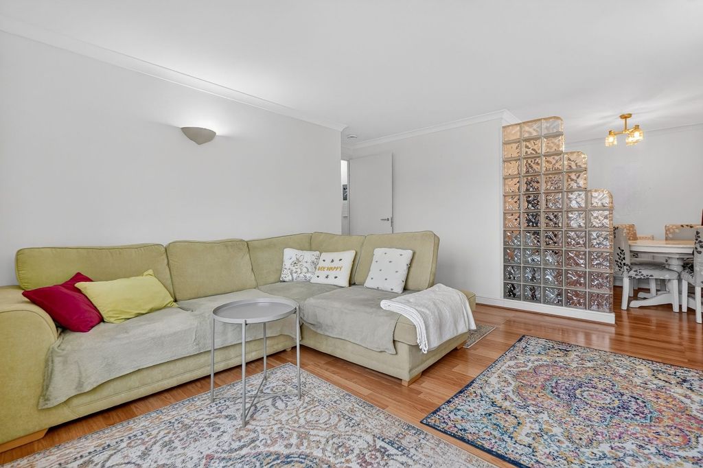 Additional image 5 of 2 bed flat for sale5 Townhead Gardens, Kilmarnock KA3