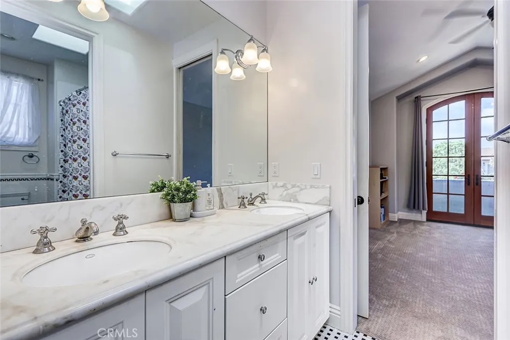 Additional image 76 of 3404 N Poinsettia Avenue, Manhattan Beach, CA 90266