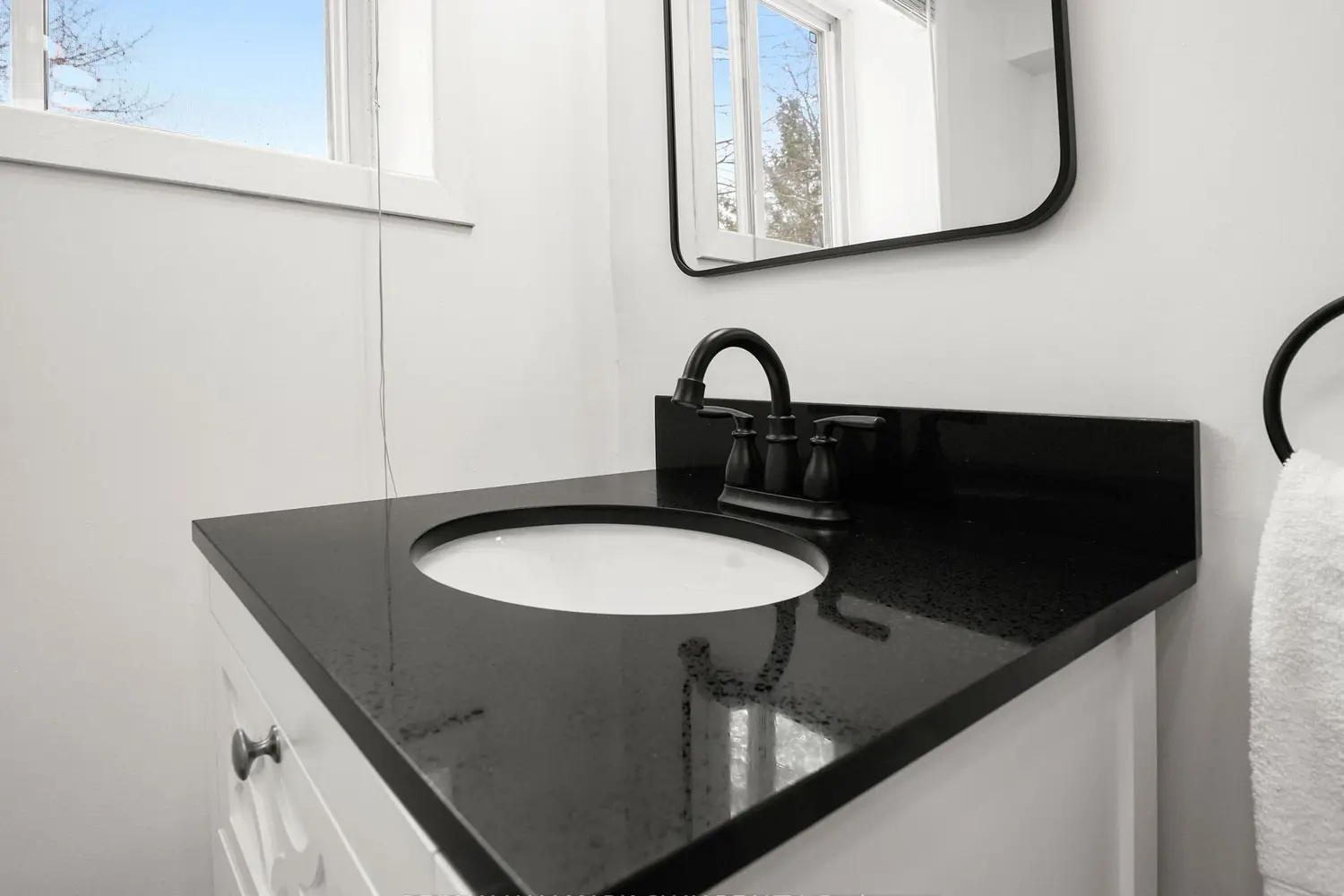 Additional image 11 of 1 Pine River Crescent