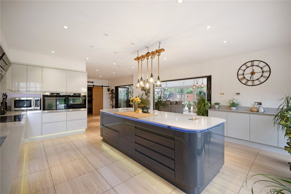 Additional image 26 of 8 bed detached house for salePowdermill Lane, Battle, East Sussex TN33