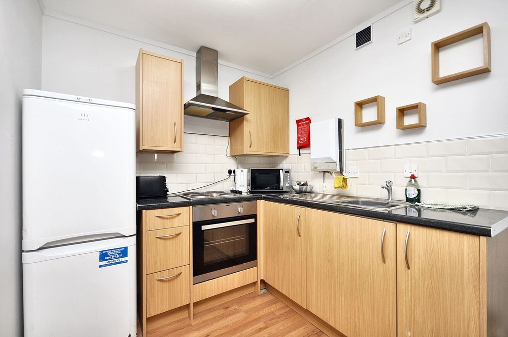 Additional image 4 of 2 bed flat for sale102 Queen Street, Newton Stewart DG8
