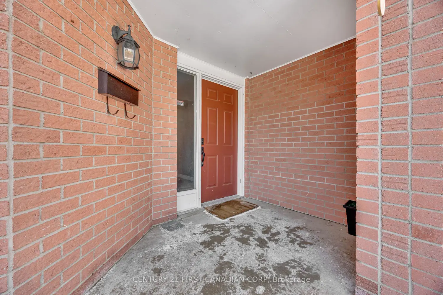 703 Windermere Road 3 photo 2