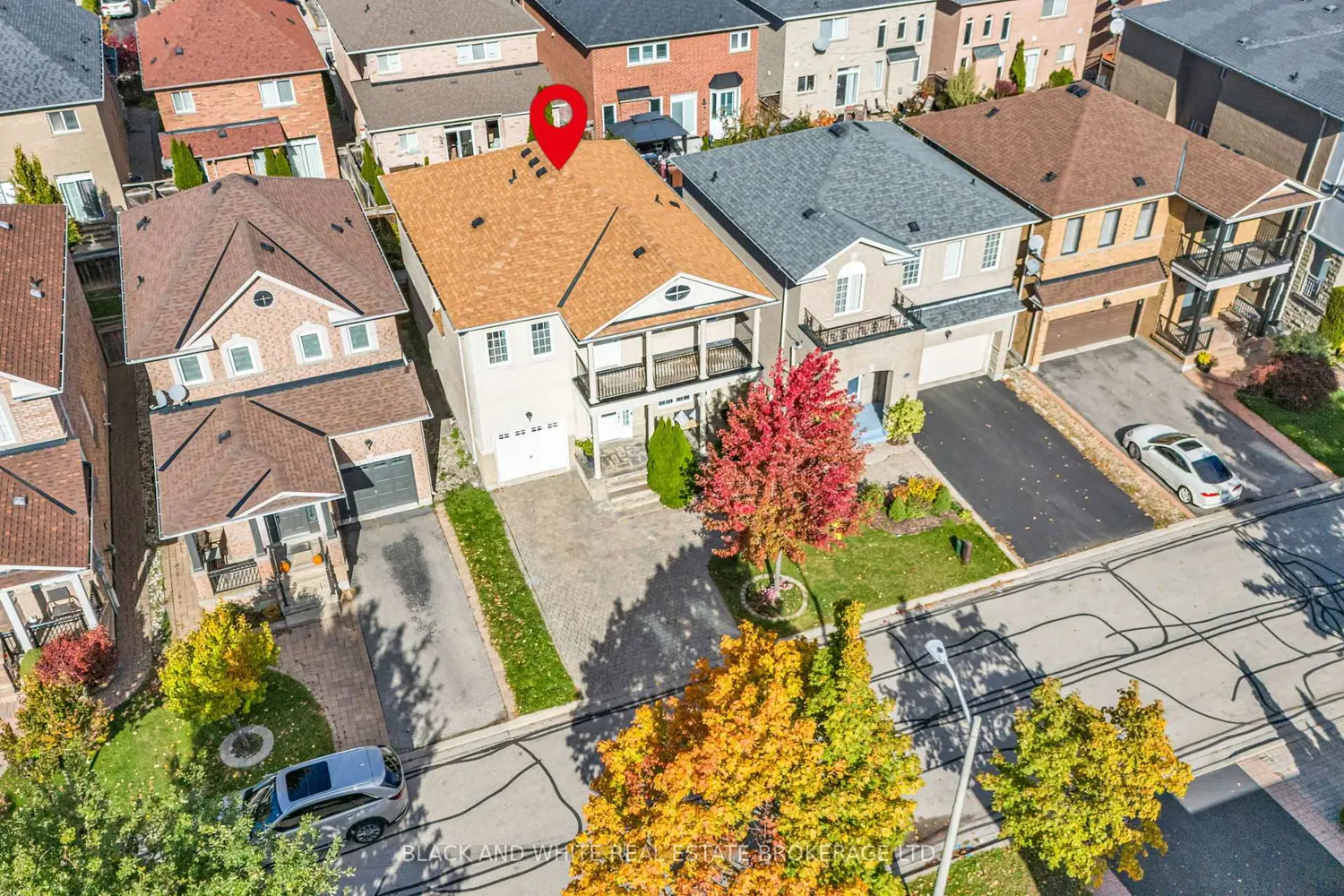 18 Daiseyfield Acres, Vaughan photo 2