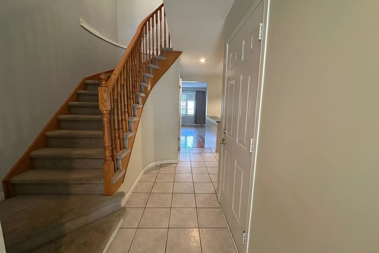 Additional image 7 of 1889 Upper Wentworth Street 35