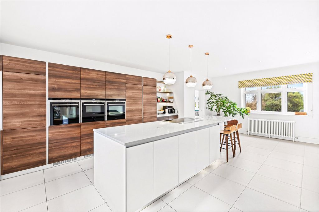 Additional image 6 of 5 bed detached house for saleDyke Close, Hove, East Sussex BN3