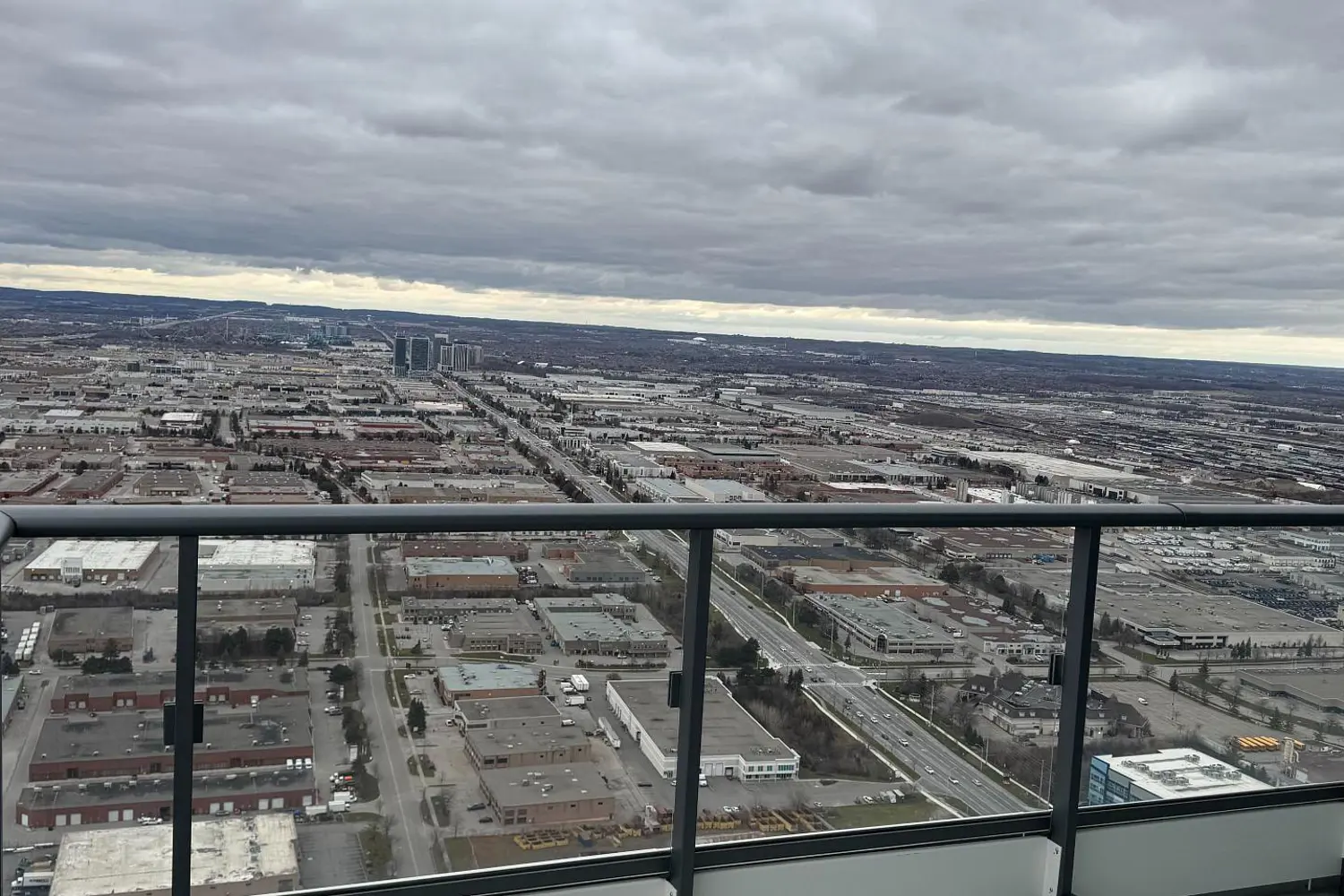 Additional image 17 of 950 Portage Parkway Ph12