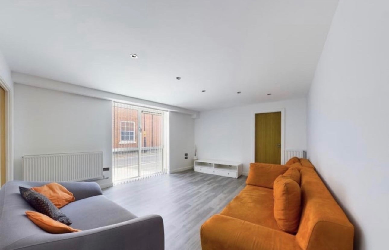 3 Bed Flat, Heritage Court, B18, N1 7GU