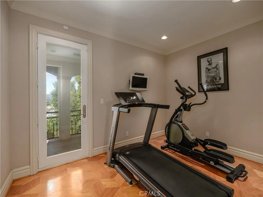 Additional image 30 of 18047 Karen Drive, Encino, CA 91316
