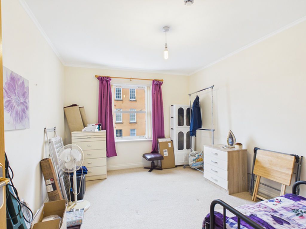 Additional image 6 of 2 bed flat for saleHafan Tywi, The Parade, Carmarthen SA31