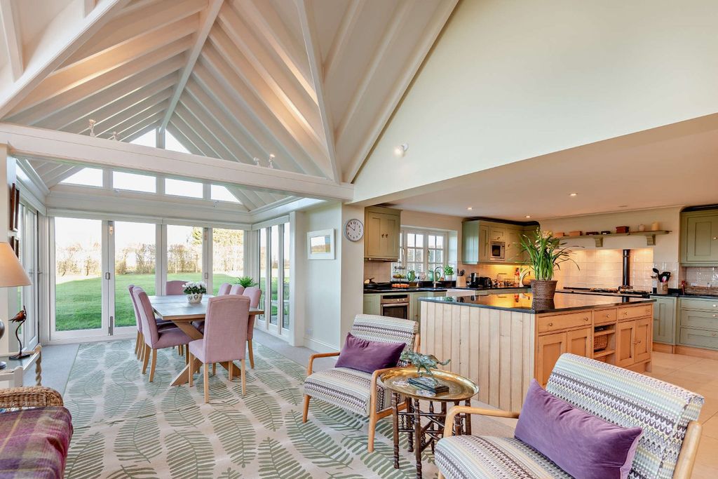 Additional image 9 of 7 bed detached house for saleSheepdrove, Lambourn, Hungerford, Berkshire RG17