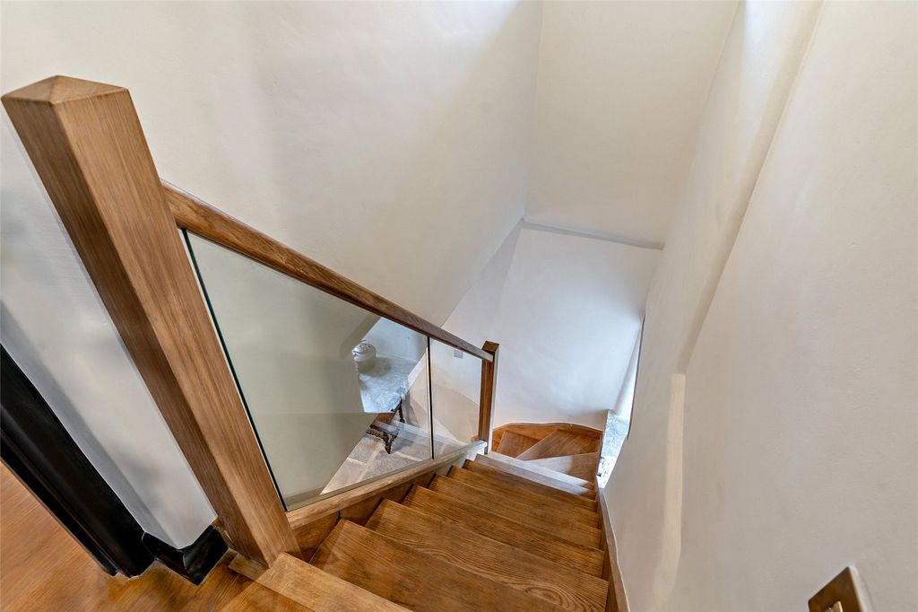 Additional image 18 of 5 bed detached house for saleFolland Road, Glanamman, Ammanford, Carmarthenshire SA18