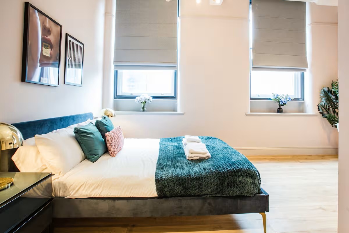 Additional image 8 of 2 Bed Flat, Charlotte Street, M1, N1 7GU