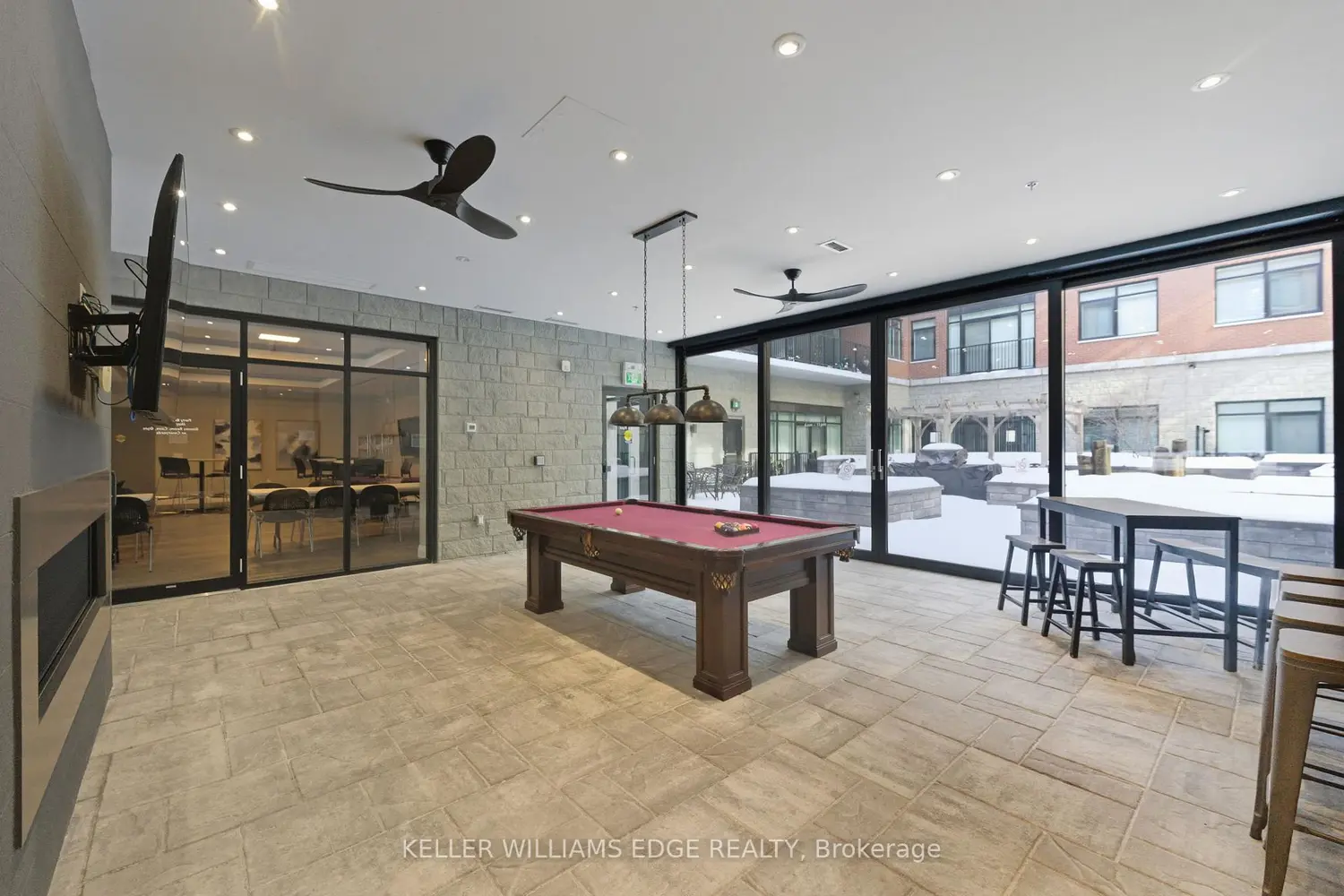 Additional image 13 of 1 Redfern Avenue 425