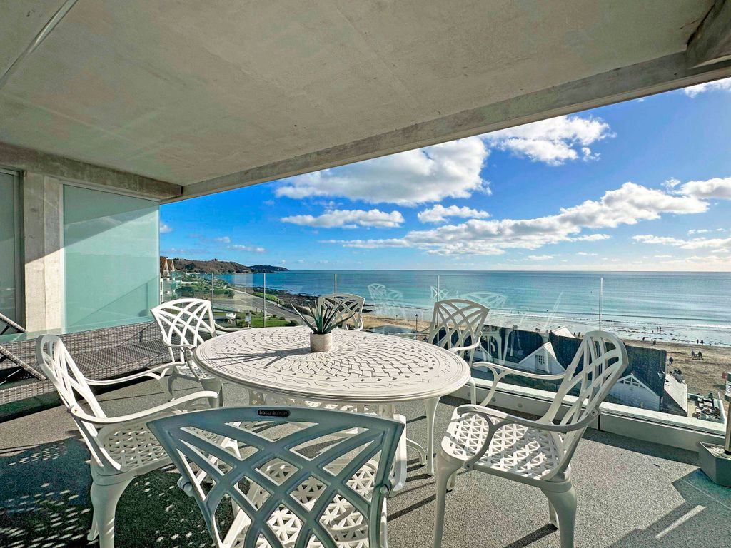 Additional image 2 of 3 bed flat for saleCliff Road, Falmouth, Cornwall TR11