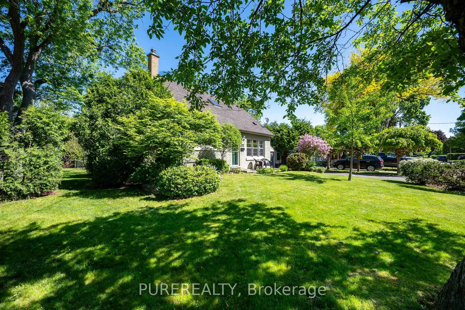 Additional image 20 of 2067 Maplewood Drive