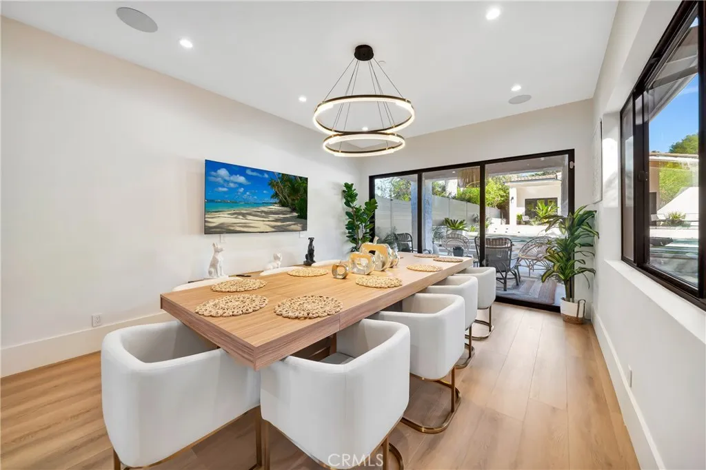 Additional image 30 of 19225 Rosita St, Tarzana, CA 91356