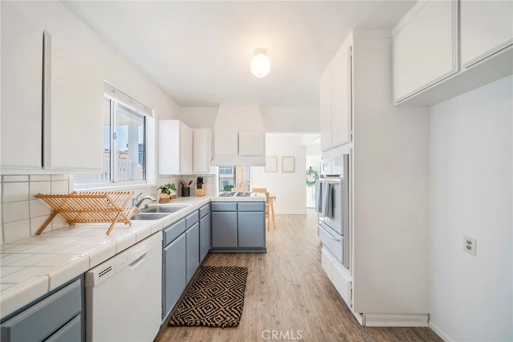 Additional image 49 of 333 28th Street, Hermosa Beach, CA 90254