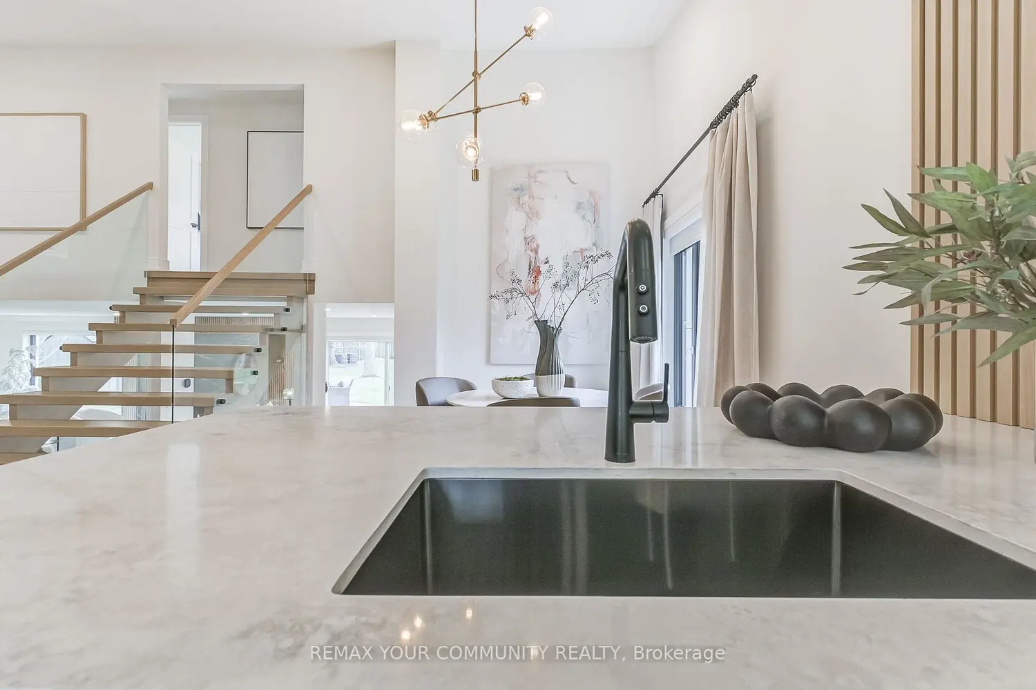 Additional image 7 of 1688 Missenden Crescent