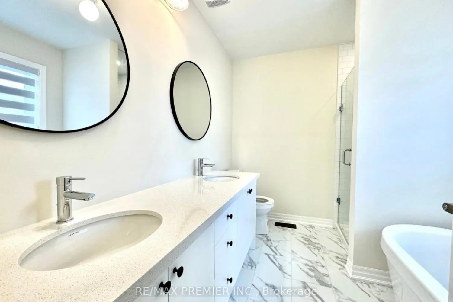 Additional image 2 of 4 Ken Davie Gate, Georgina