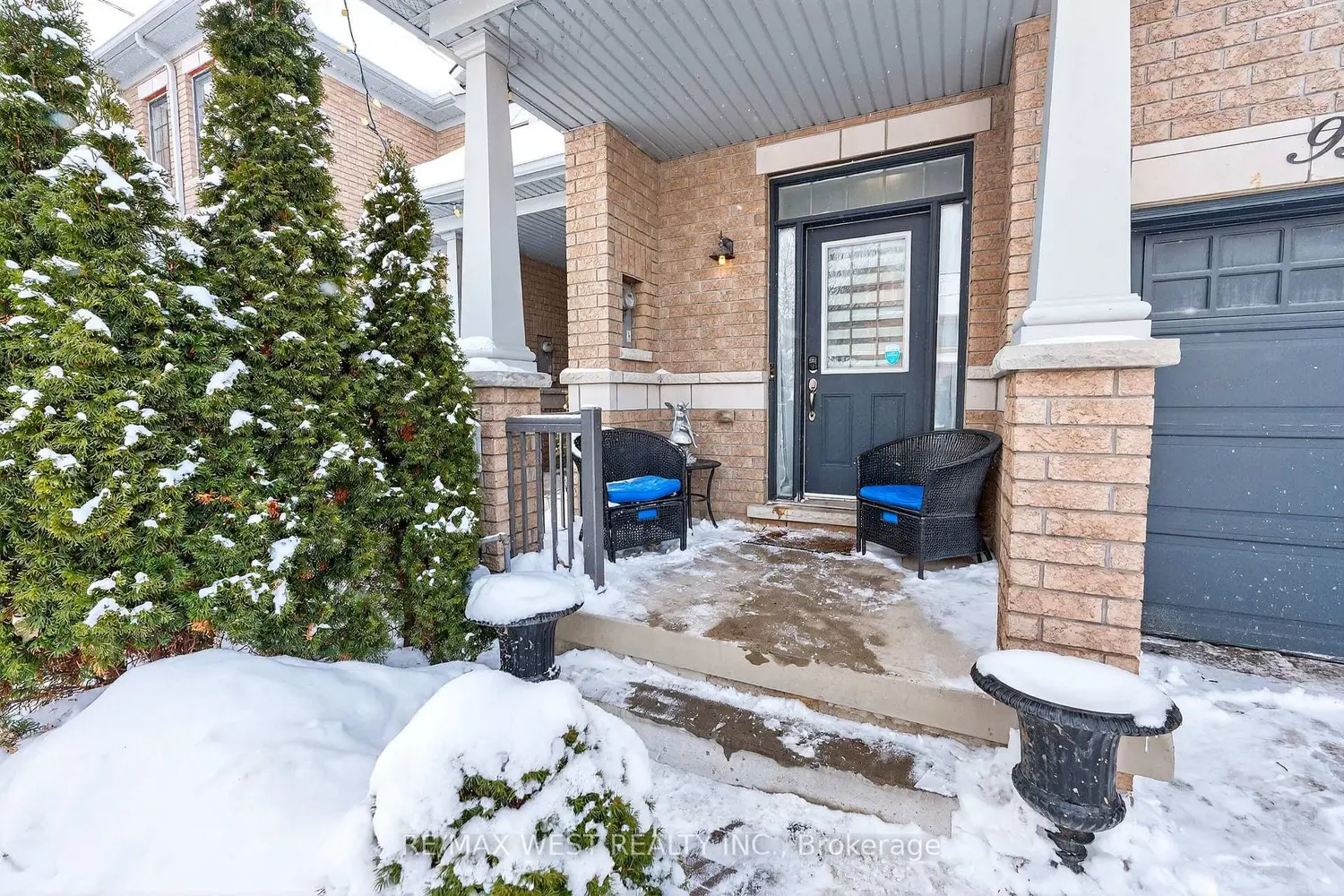 99 Alexie Way photo 3