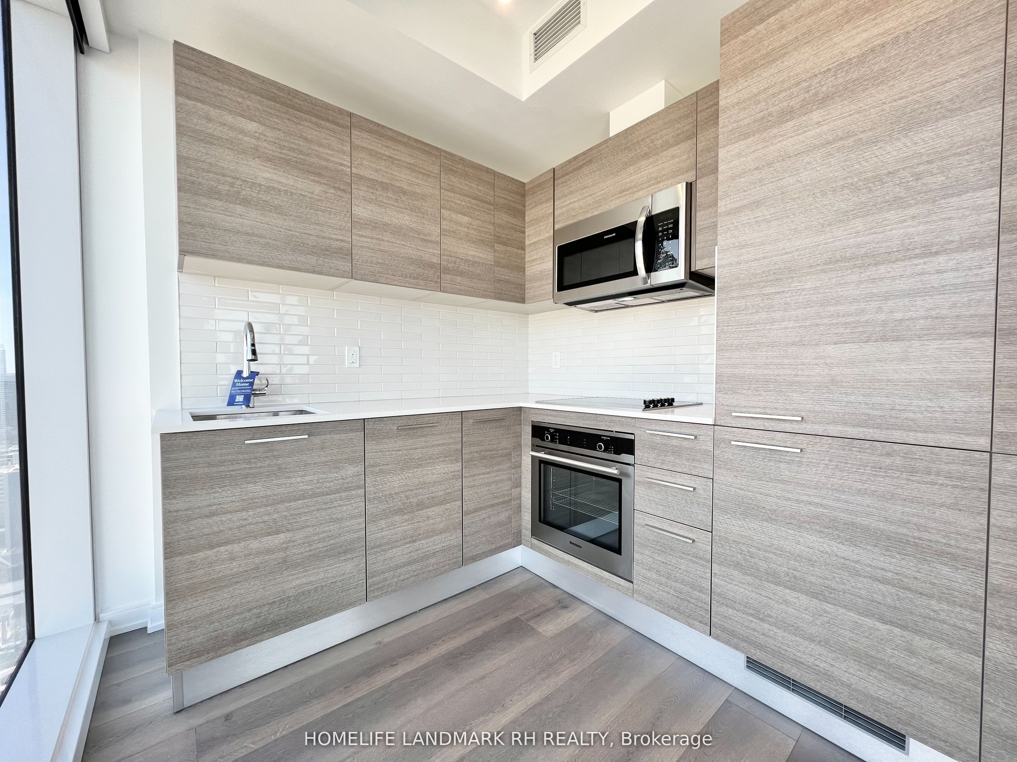 Additional image 4 of 3501-3 Gloucester Street, Toronto, ON, M4Y 0C6