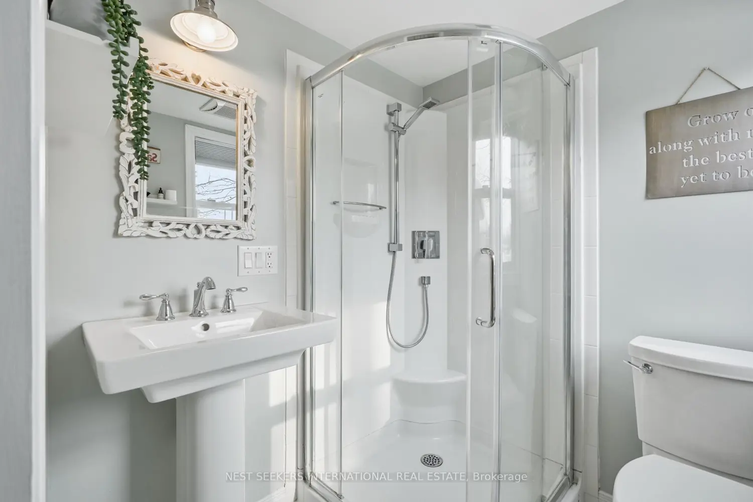 Additional image 15 of 920 Barry Avenue