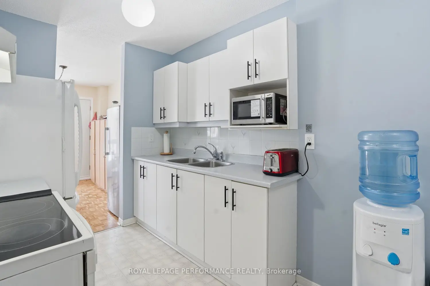 Additional image 11 of 249 Romulus Private 94