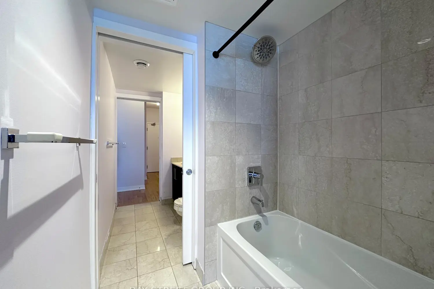 Additional image 7 of 12 York Street 3704