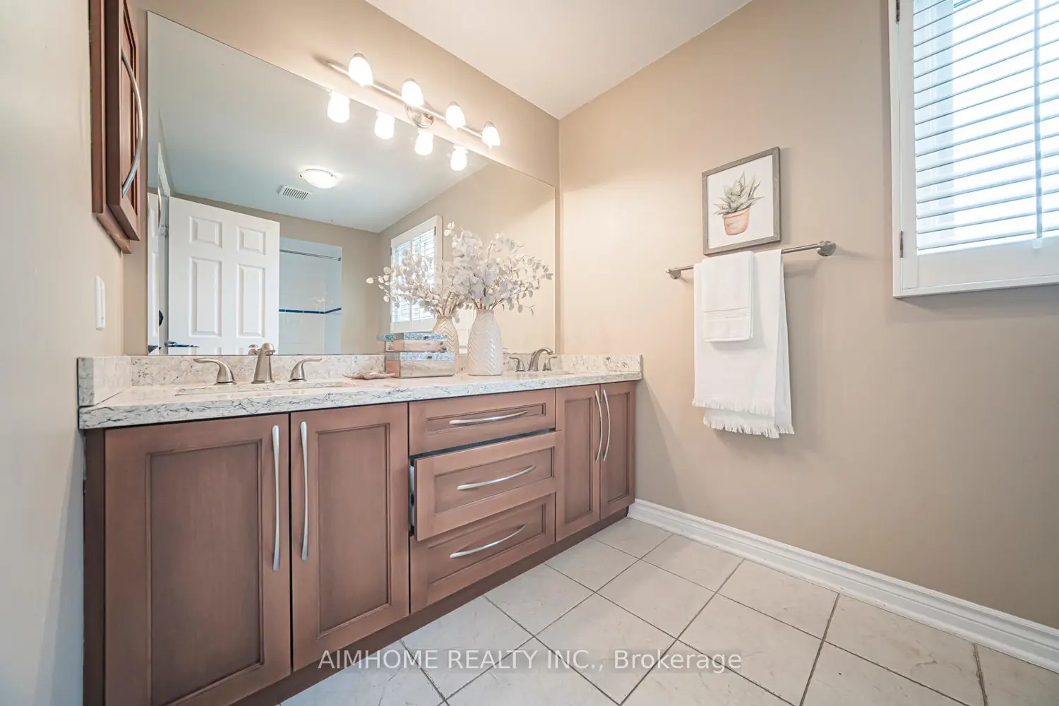 30 Ritter Crescent photo 5