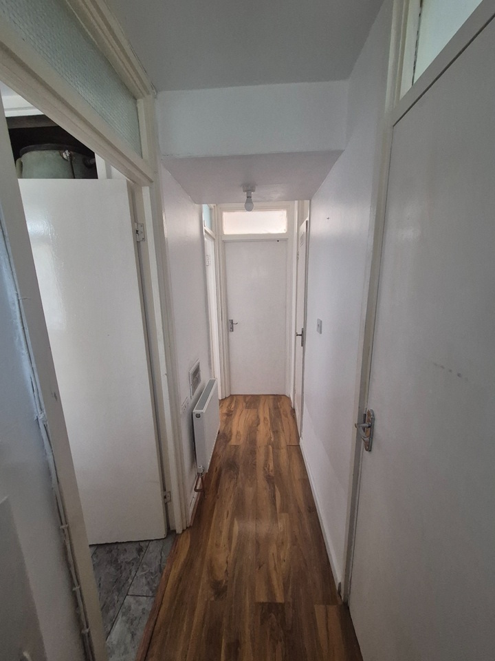 Additional image 2 of 1 Bed Flat, Maitland Park Road, NW3, N1 7GU