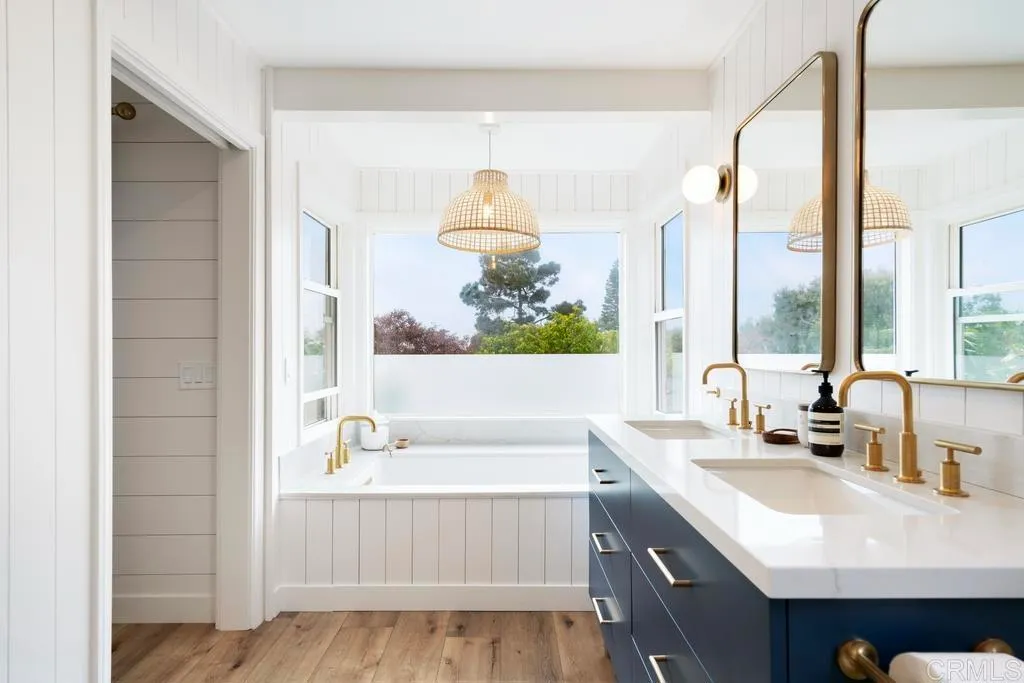 Additional image 17 of 561 N Rios Ave, Solana Beach, CA 92075