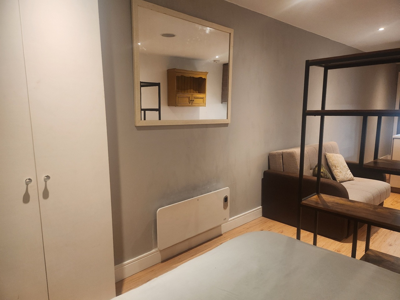 Additional image 5 of Studio Flat, Octavia House, SW6, N1 7GU