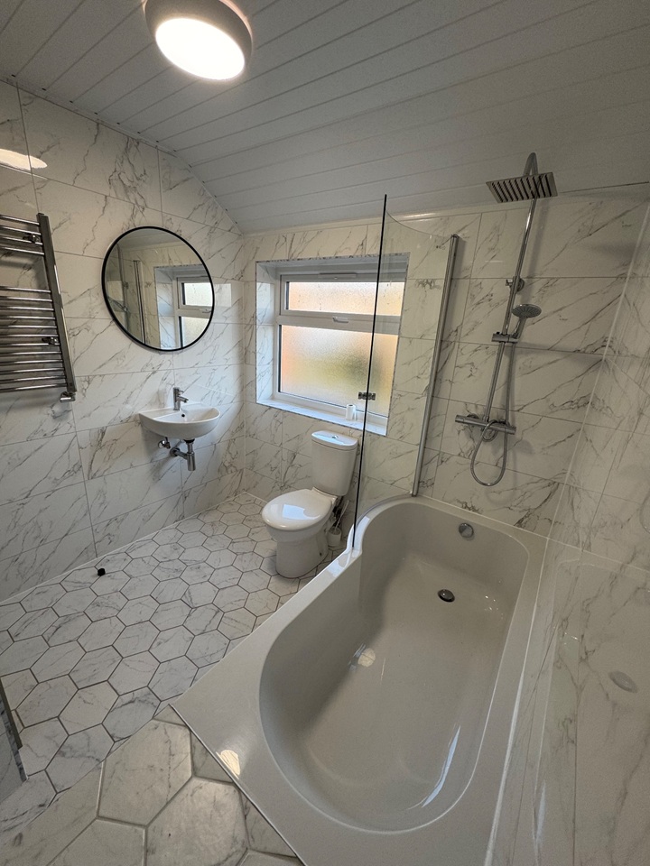 Additional image 3 of Room in a Shared House, Springbank Crescent, LS6, N1 7GU