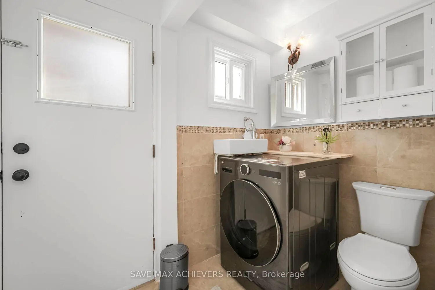 Additional image 12 of 4024 Longo Circle