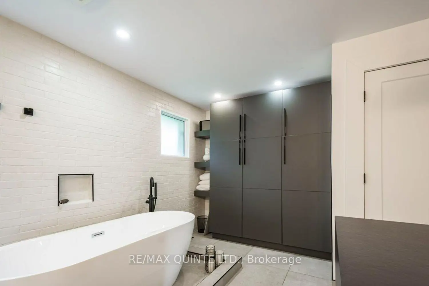 Additional image 11 of 1190 County Rd 3 Road