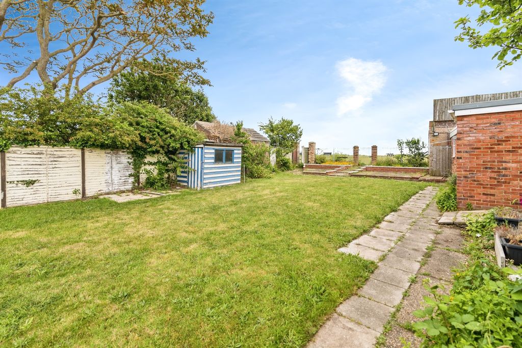 Additional image 25 of 2 bed flat for salePakefield Street, Lowestoft NR33