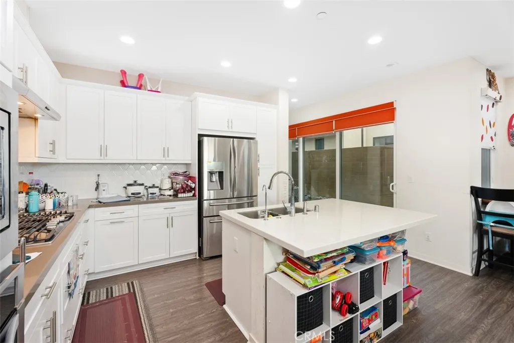 Additional image 7 of 153 Carmine, Irvine, CA 92618