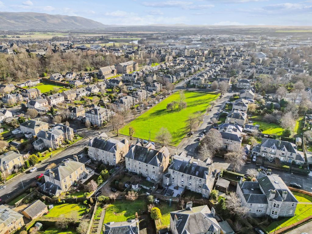 Additional image 25 of 4 bed property for saleVictoria Square, Stirling FK8