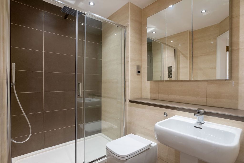 Additional image 11 of 2 bed flat for saleChadwick Manor, Knowle, Solihull B93