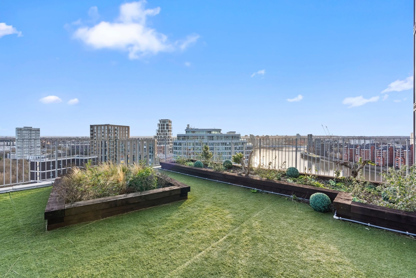 Additional image 7 of 1 Bed Flat, Falcon Wharf, SW11, N1 7GU