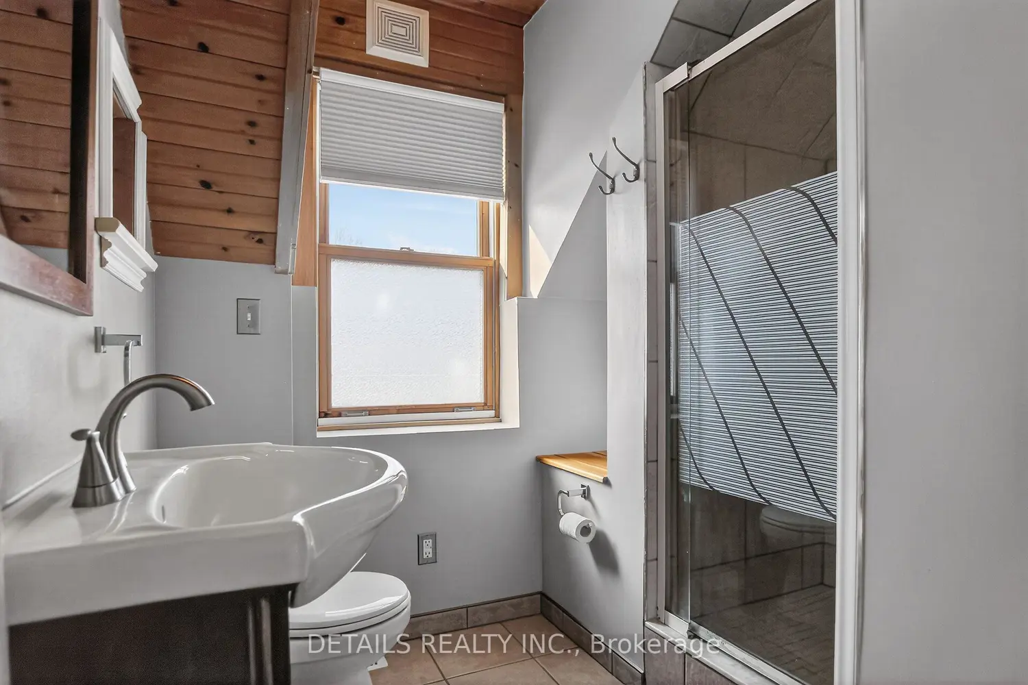 Additional image 12 of 5554 Osgoode Main Street