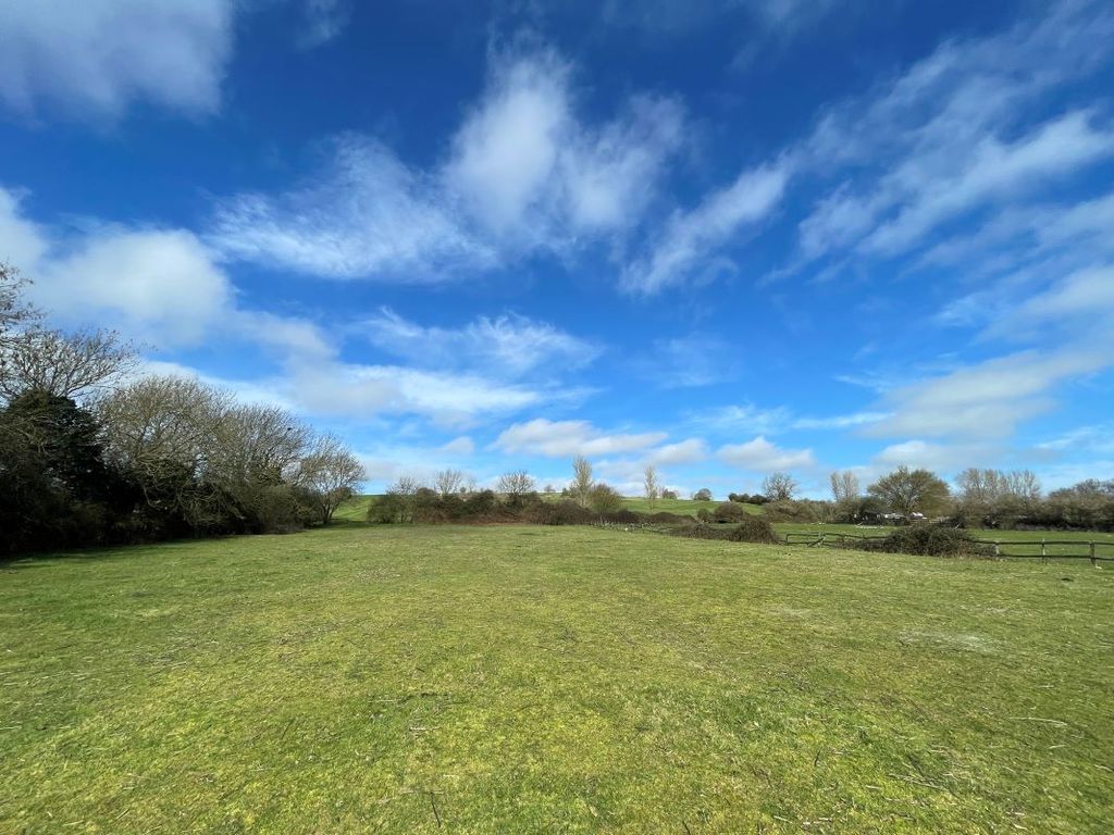 Additional image 5 of Land for saleDunstable Road, Tilsworth, Leighton Buzzard LU7