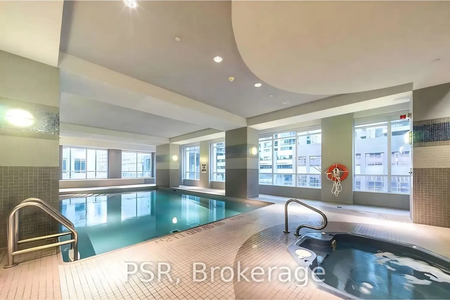 Additional image 15 of 761 Bay Street 2414