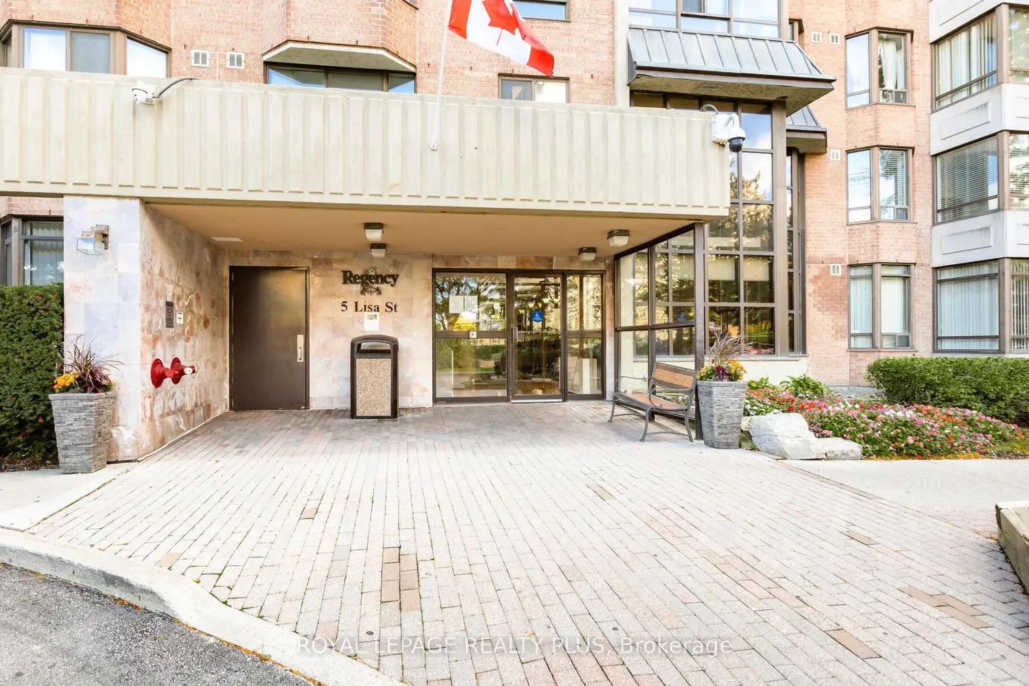 Additional image 4 of 5 Lisa Street 803