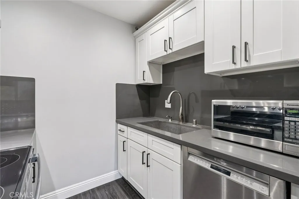 Additional image 27 of 5830 Benner Street Unit 208, Los Angeles, CA 90042