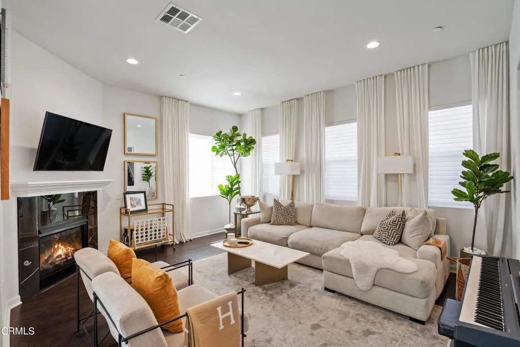 Additional image 7 of 1560 Thorpe Trail, Oxnard, CA 93036