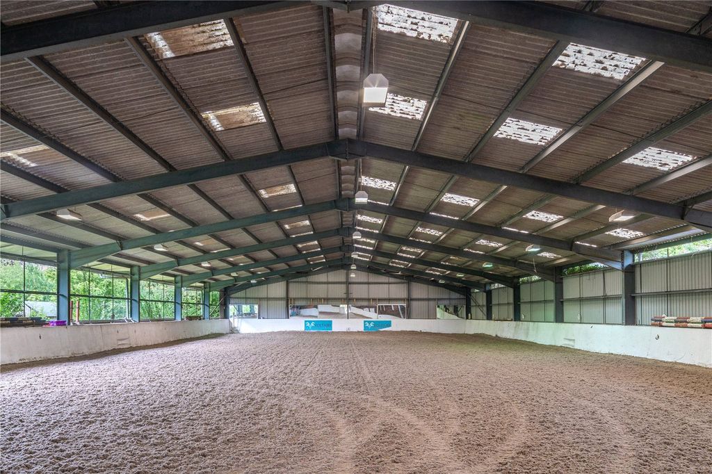 Additional image 6 of 7 bed equestrian for saleLot 1 | Hillfields Farm, Lower Basildon, Reading, Berkshire RG8